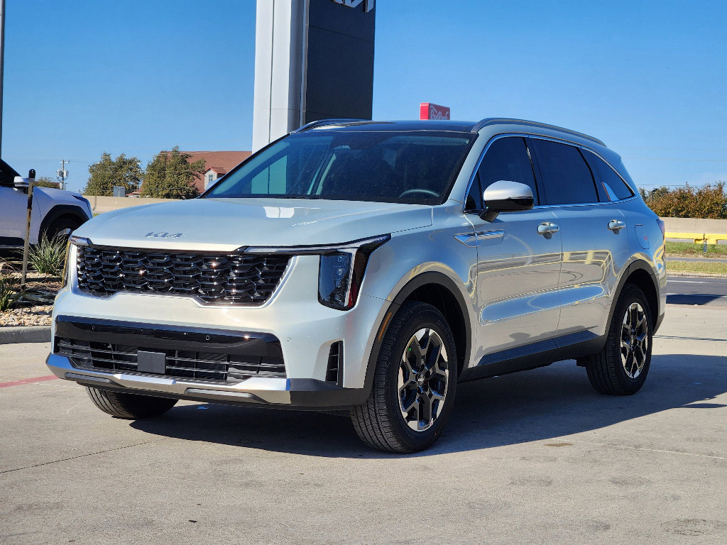 New 2026 Kia Sorento S w/ S Panoramic Sunroof Package image 2