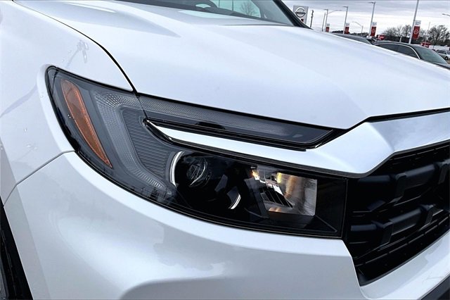 New 2026 Honda Ridgeline Black Edition image 16