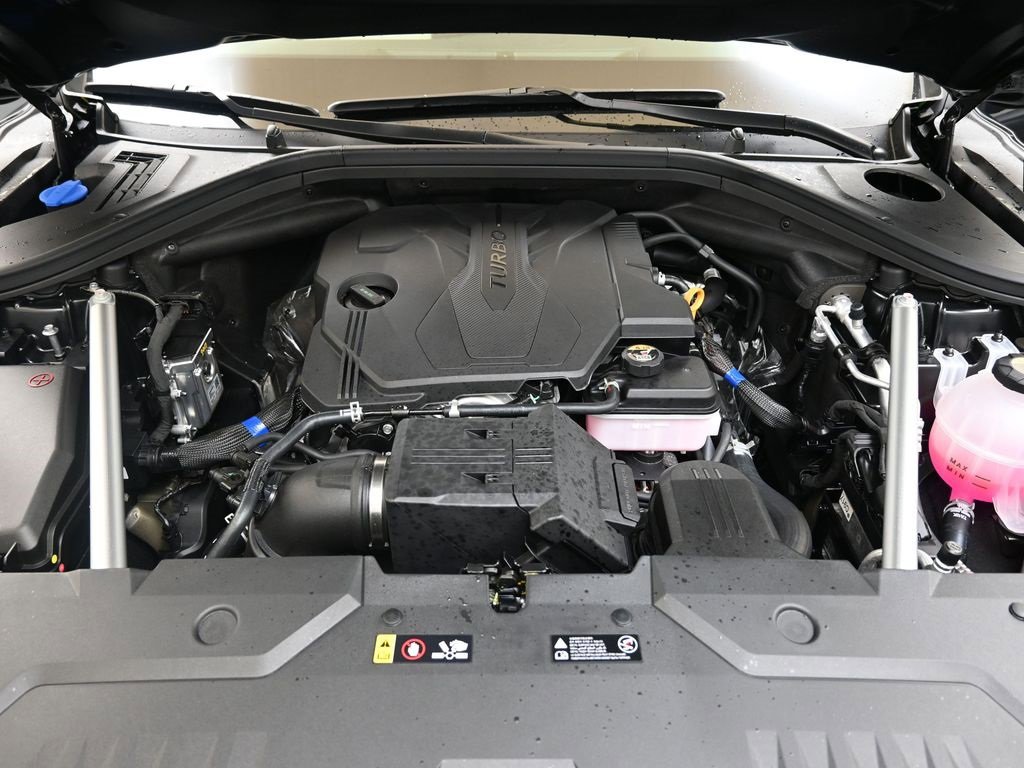 New 2026 Genesis GV70 2.5T Advanced image 10