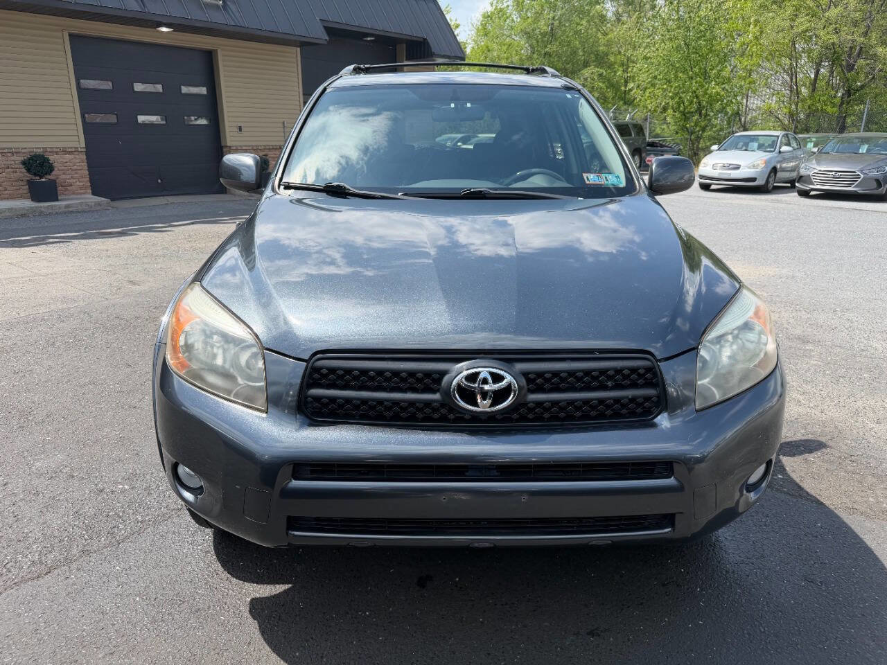 Used 2007 Toyota RAV4 Sport AWD/4WD image 3