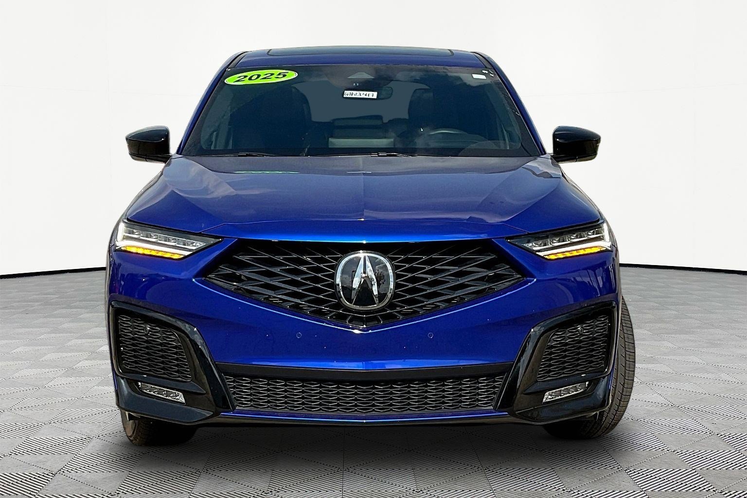 Used 2025 Acura MDX A-Spec image 2