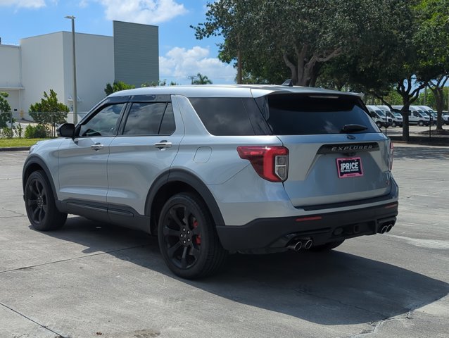 Certified 2022 Ford Explorer ST w/ Equipment Group 401A AWD/4WD image 7