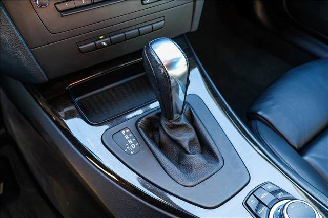 Used 2011 BMW 335i Convertible RWD image 20