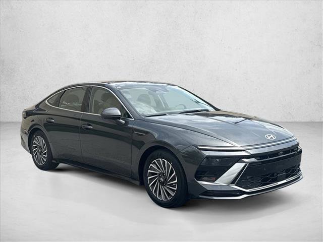 Certified 2025 Hyundai Sonata Limited image 7