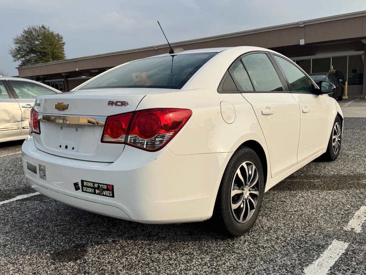 Used 2015 Chevrolet Cruze LS image 4