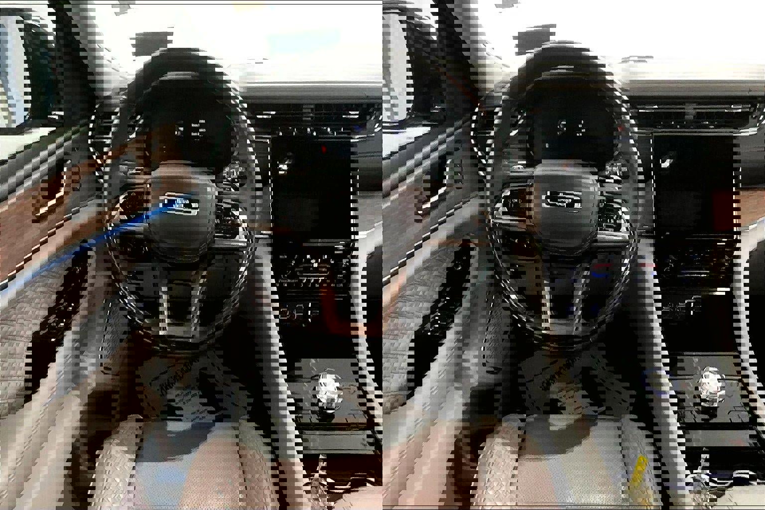 Used 2022 Jeep Grand Cherokee Summit w/ Adv Protech Group IV image 8