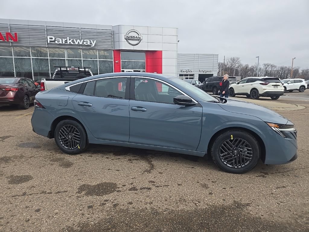 New 2026 Nissan Sentra SV image 8