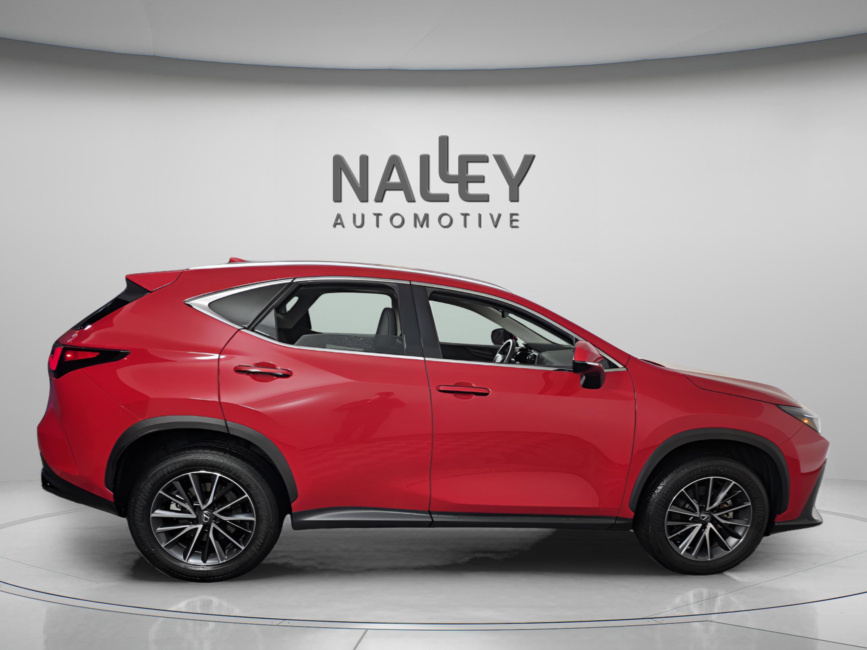 Certified 2025 Lexus NX 250 FWD image 6