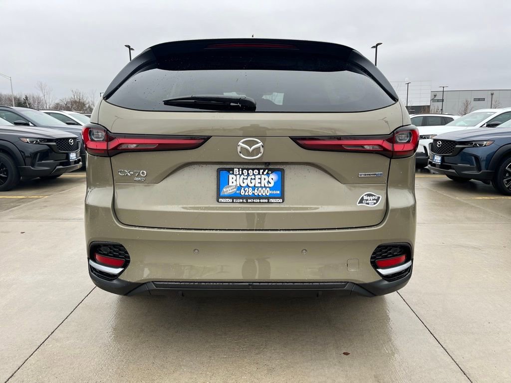Used 2025 MAZDA CX-70 Plug-In Hybrid w/ Premium Pkg image 8