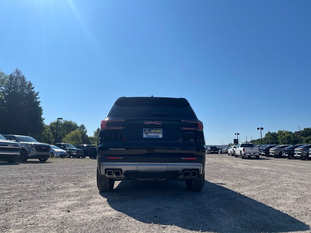 Used 2024 GMC Acadia Elevation FWD image 9