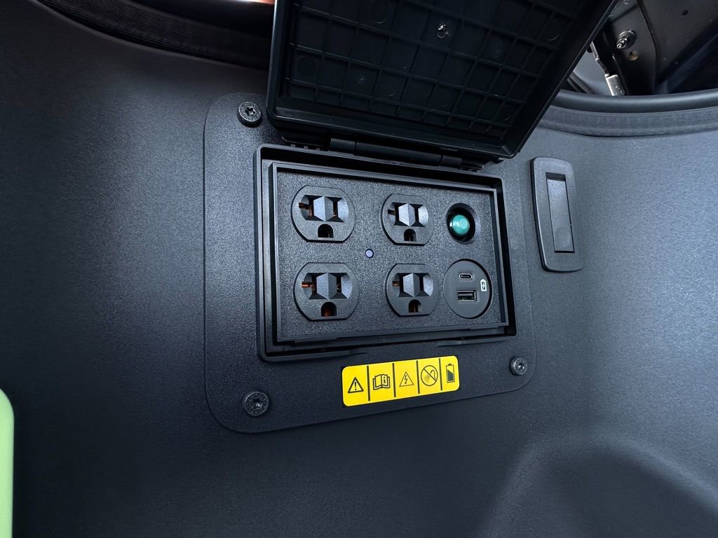 New 2025 Ford F150 Lightning Flash image 75