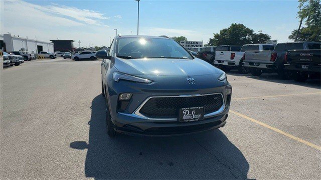 New 2026 Buick Encore GX Sport Touring w/ Comfort Package image 3