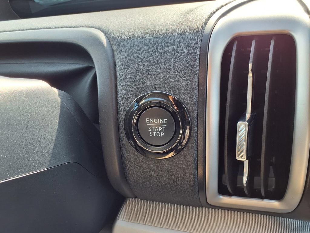 Used 2025 Ford Expedition Active AWD/4WD image 11