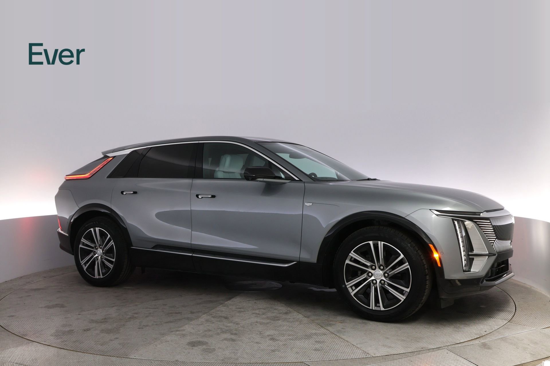 Used 2024 Cadillac Lyriq Luxury RWD image 14