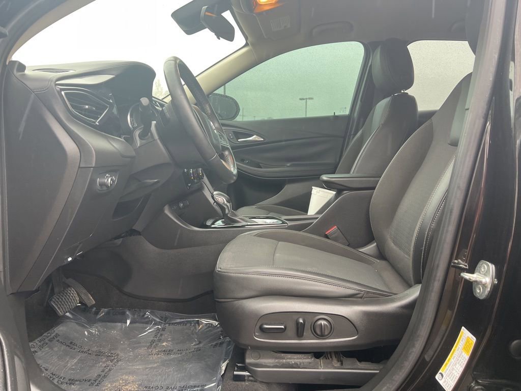 Certified 2022 Buick Encore GX Preferred w/ Cold Weather Comfort Package image 33
