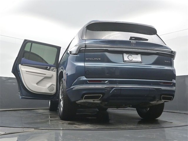 Certified 2025 Buick Enclave Avenir image 60
