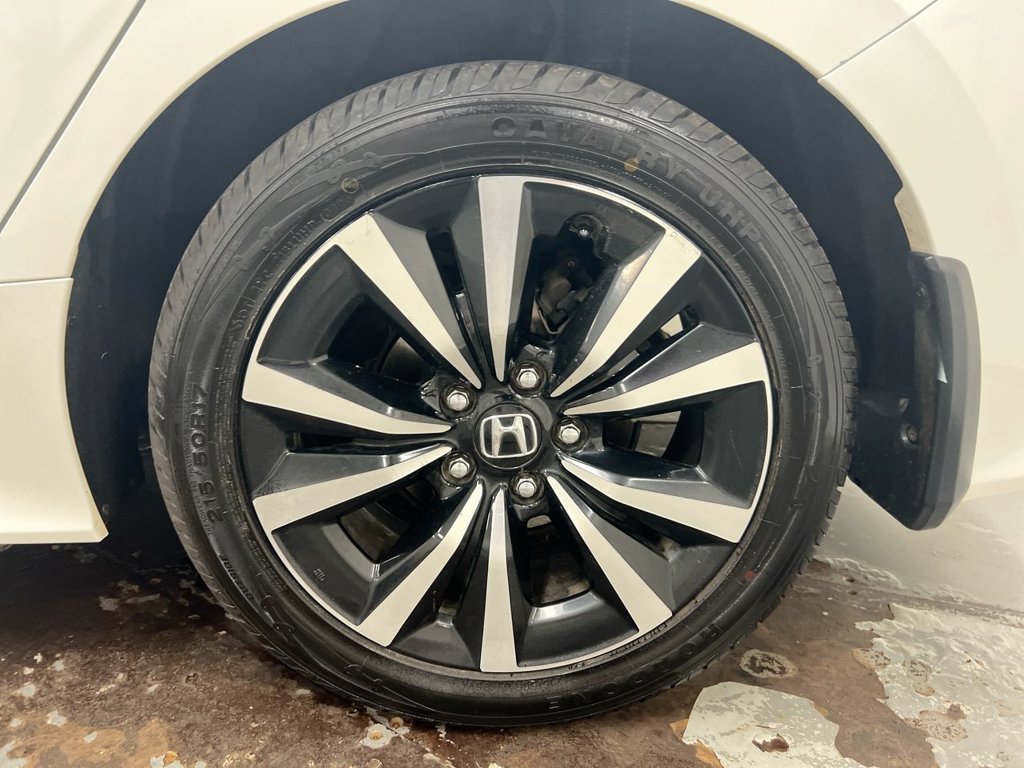 Used 2022 Honda Civic EX image 27