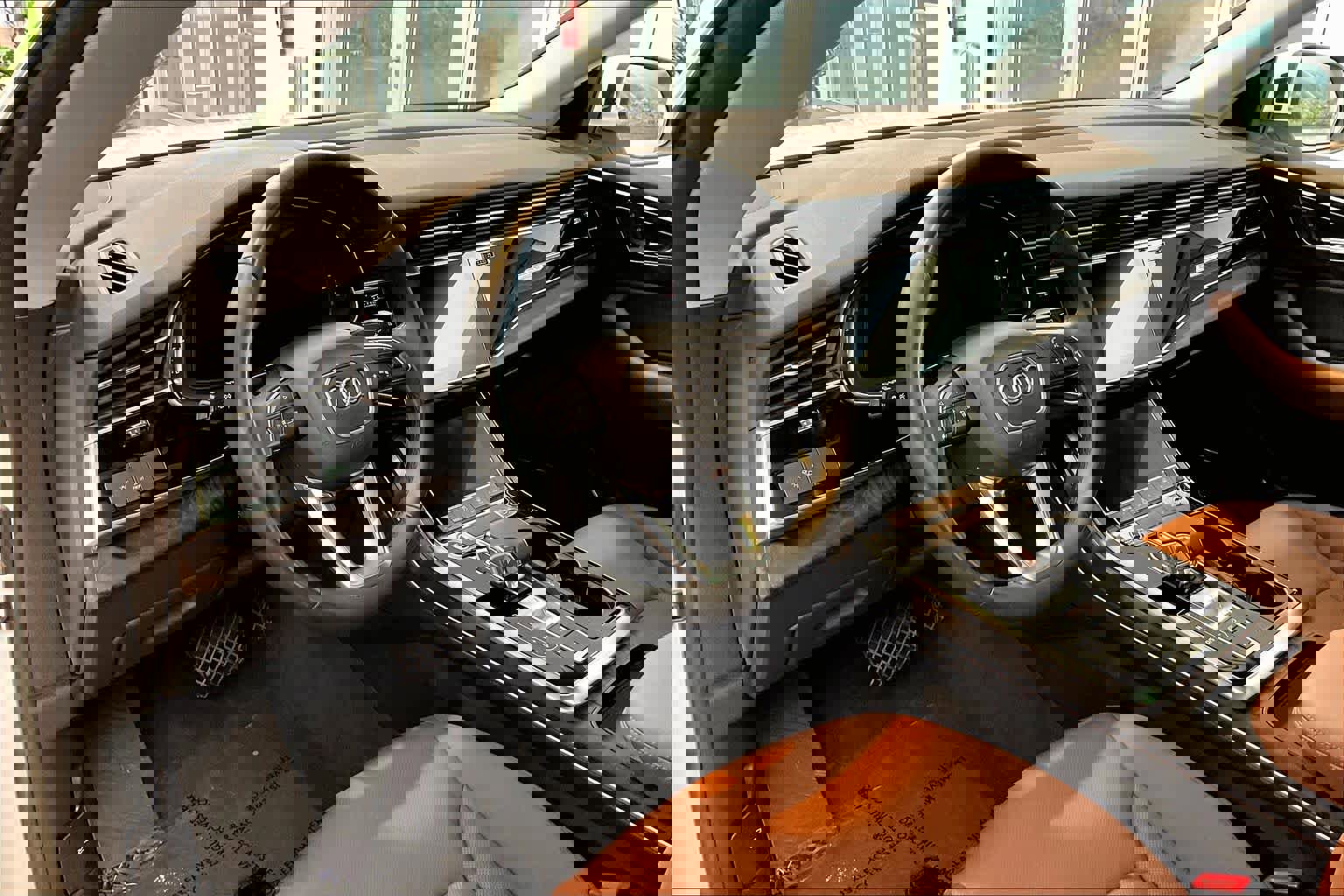 Used 2022 Audi Q8 Premium Plus image 17