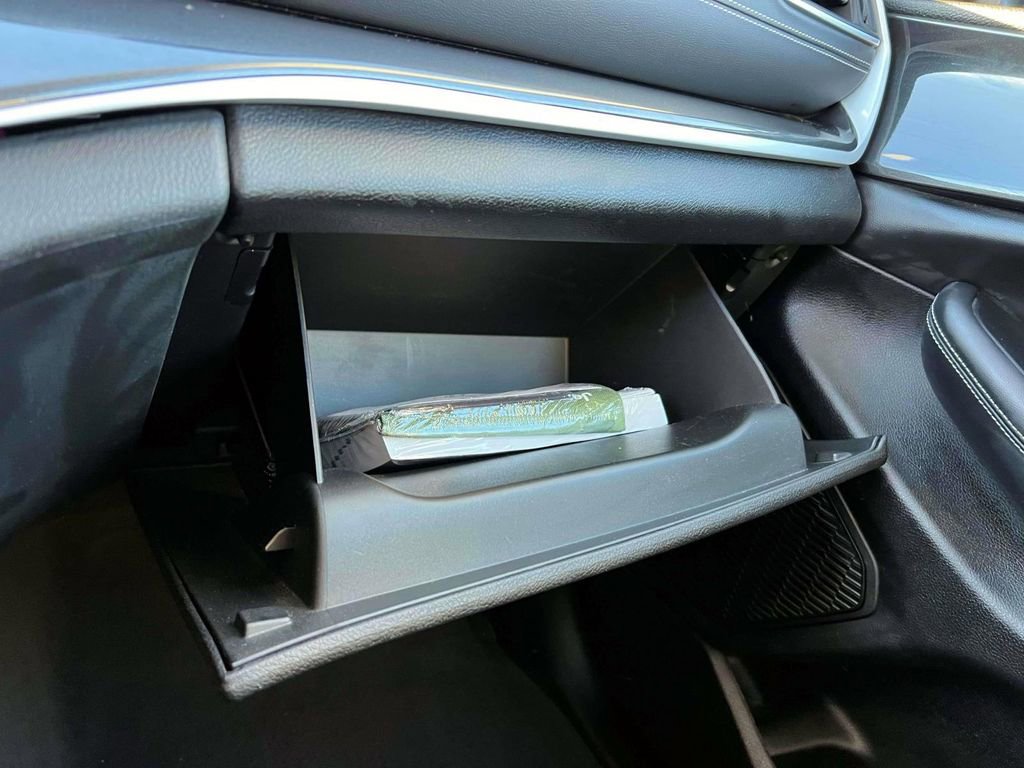 Certified 2023 Jeep Grand Cherokee Laredo w/ Luxury Tech Group I image 32