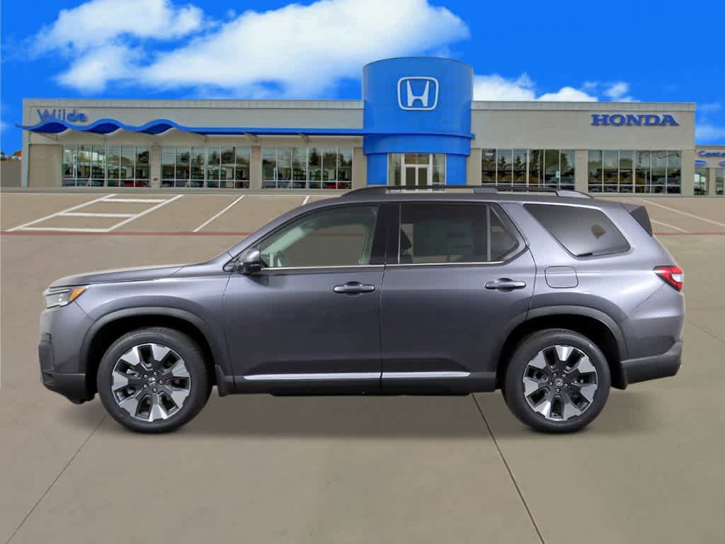 New 2026 Honda Pilot Touring image 2