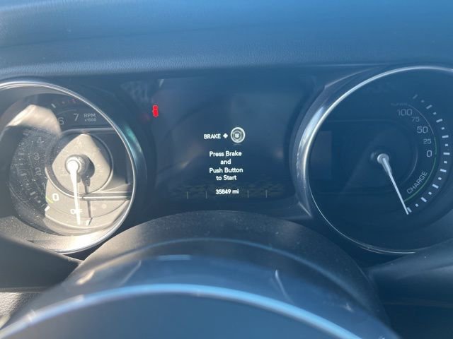 Used 2021 Jeep Wrangler Unlimited Sahara w/ Cold Weather Group image 10