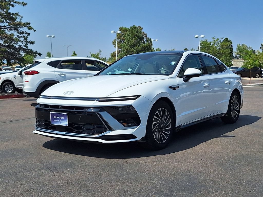 Certified 2025 Hyundai Sonata Limited FWD image 7