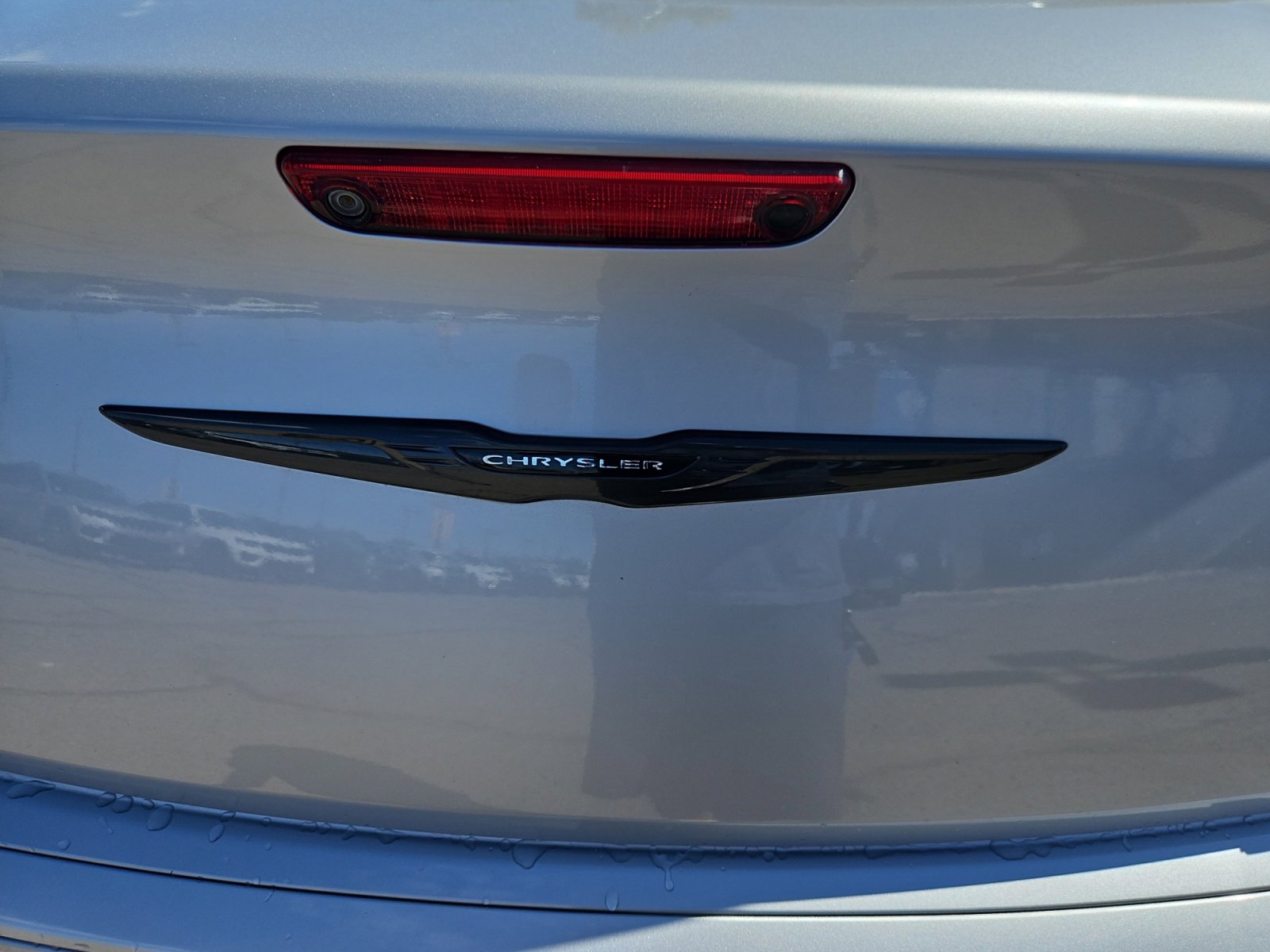 Used 2022 Chrysler 300 Touring w/ Sport Appearance Package image 23