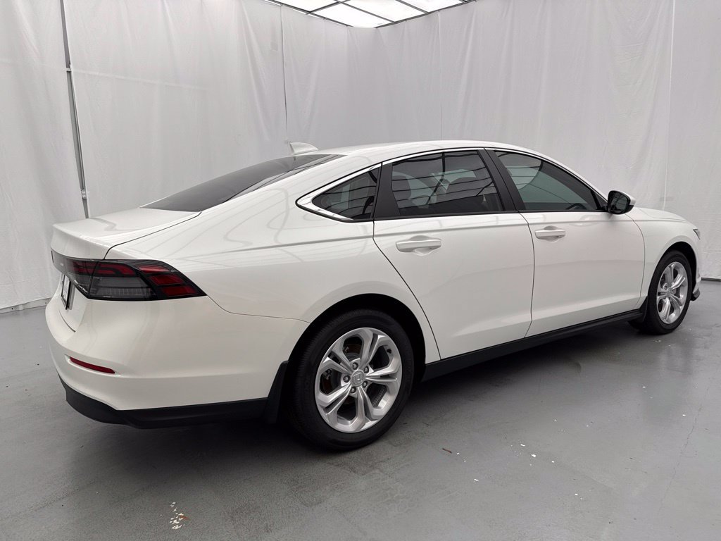 New 2026 Honda Accord LX image 11