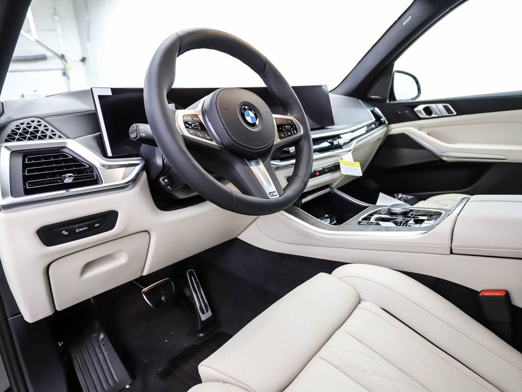 New 2026 BMW X5 xDrive40i w/ M Sport Package image 10