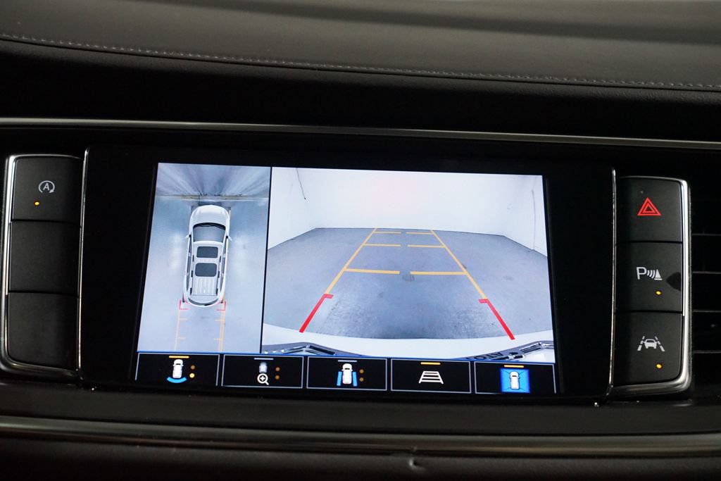 Used 2022 Buick Enclave Premium w/ Experience Buick Package FWD image 18