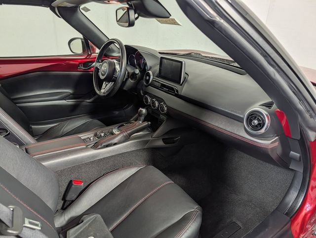 Used 2016 MAZDA MX-5 Miata Grand Touring image 9