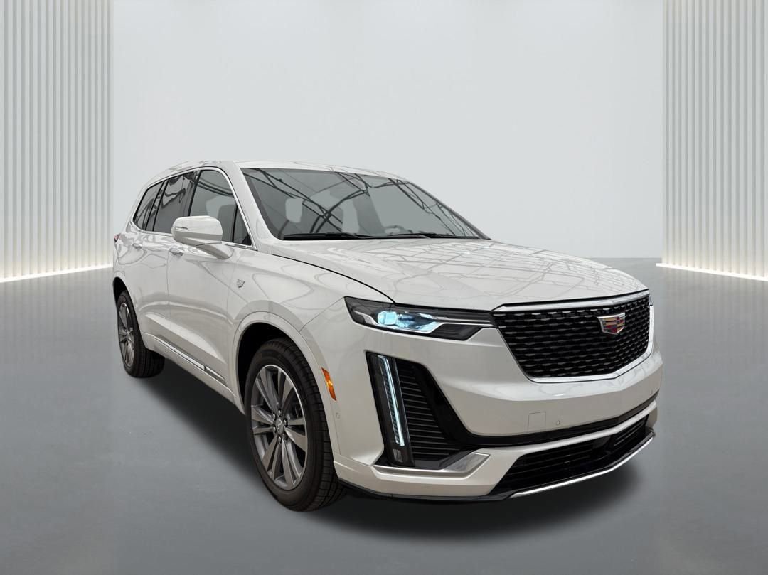New 2025 Cadillac XT6 Premium Luxury w/ Technology Package image 3