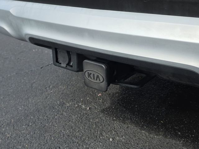 Certified 2022 Kia Telluride LX image 13