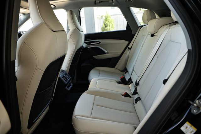 New 2025 Audi Q5 Prestige image 25