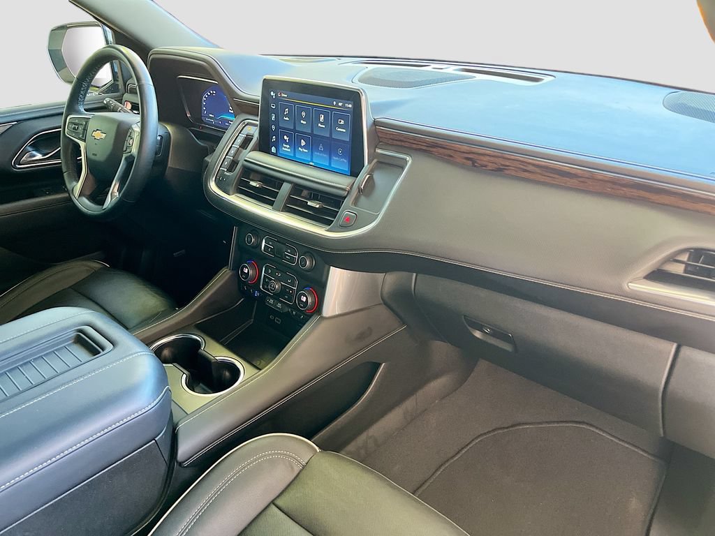 Used 2023 Chevrolet Suburban Premier RWD image 30