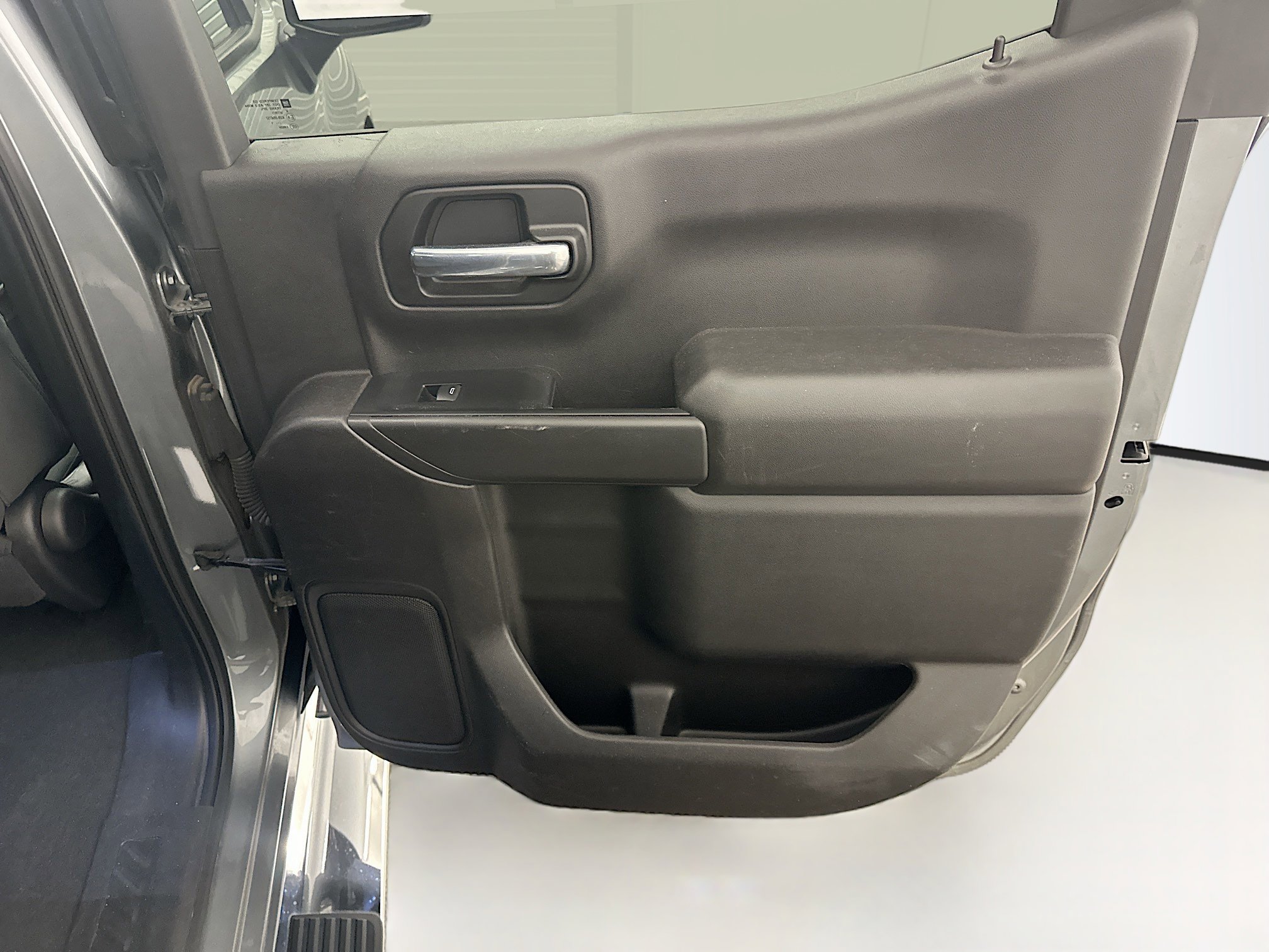 Used 2021 Chevrolet Silverado 1500 LT w/ Diesel Off-Road Package image 30