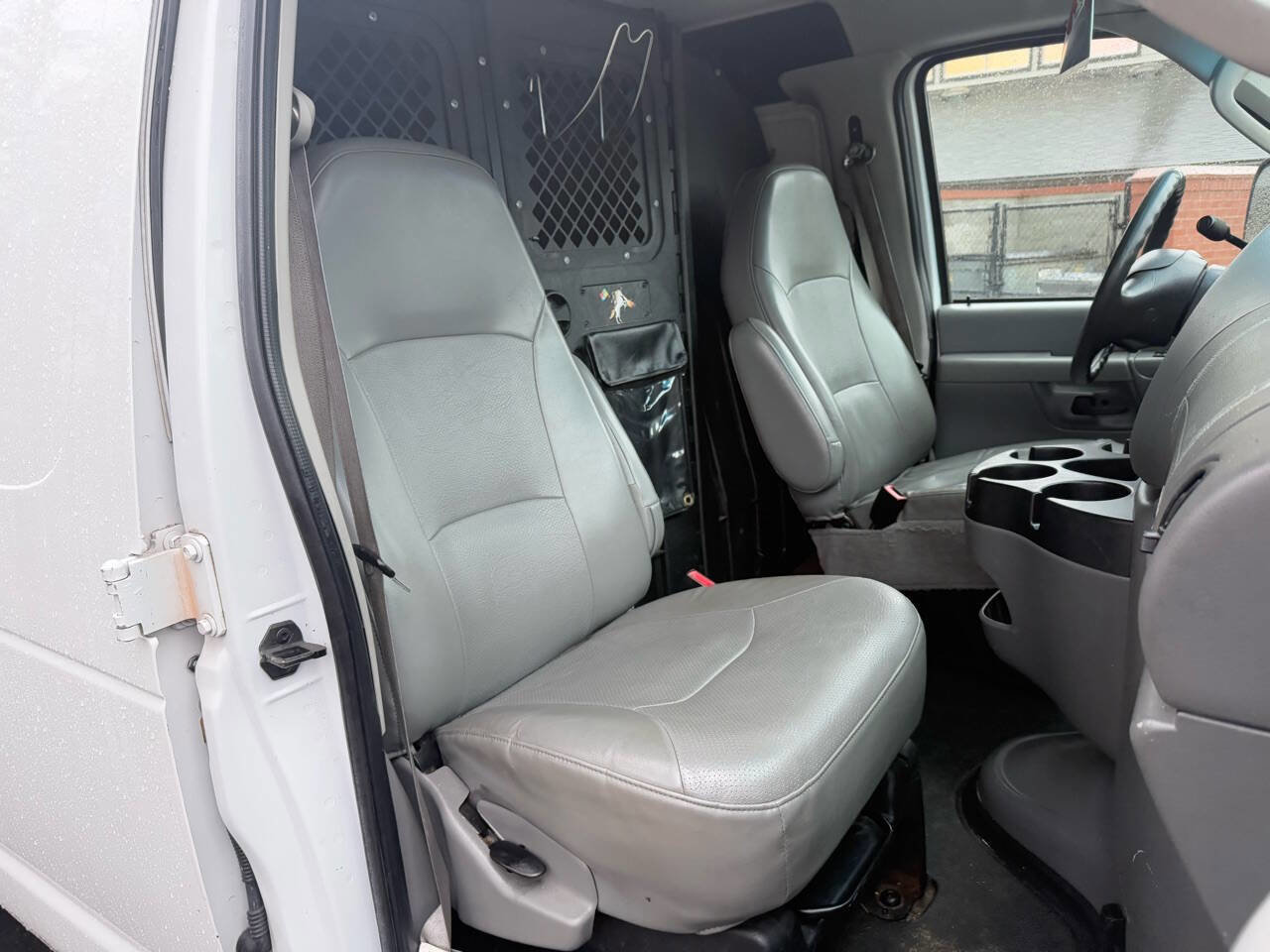 Used 2008 Ford E-150 and Econoline 150 image 18