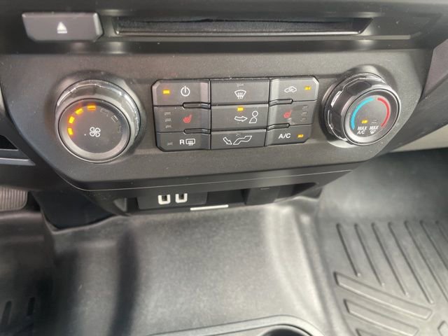 Used 2016 Ford F150 XLT w/ Equipment Group 302A Luxury image 46