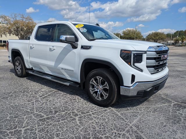 Used 2025 GMC Sierra 1500 SLE w/ Preferred Package image 1