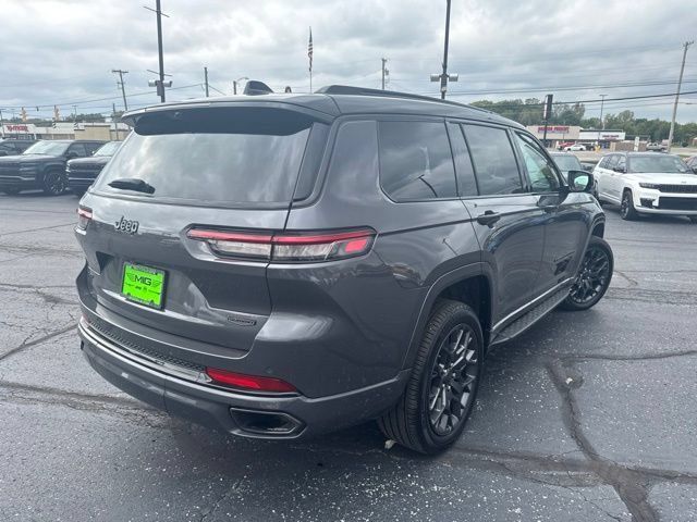 Used 2025 Jeep Grand Cherokee L Summit AWD/4WD image 6
