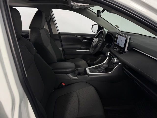 Used 2023 Toyota RAV4 XLE image 15
