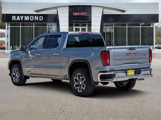 New 2026 GMC Sierra 1500 SLT image 3