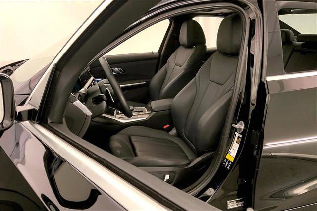 Used 2020 BMW 330i xDrive Sedan w/ Convenience Package image 13