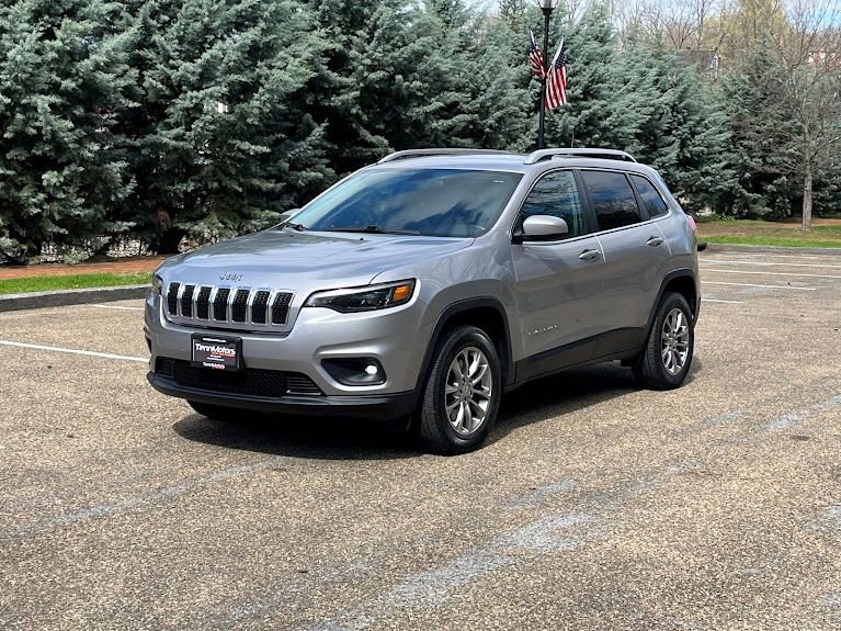 Used 2019 Jeep Cherokee Latitude Plus w/ Cold Weather Group image 21