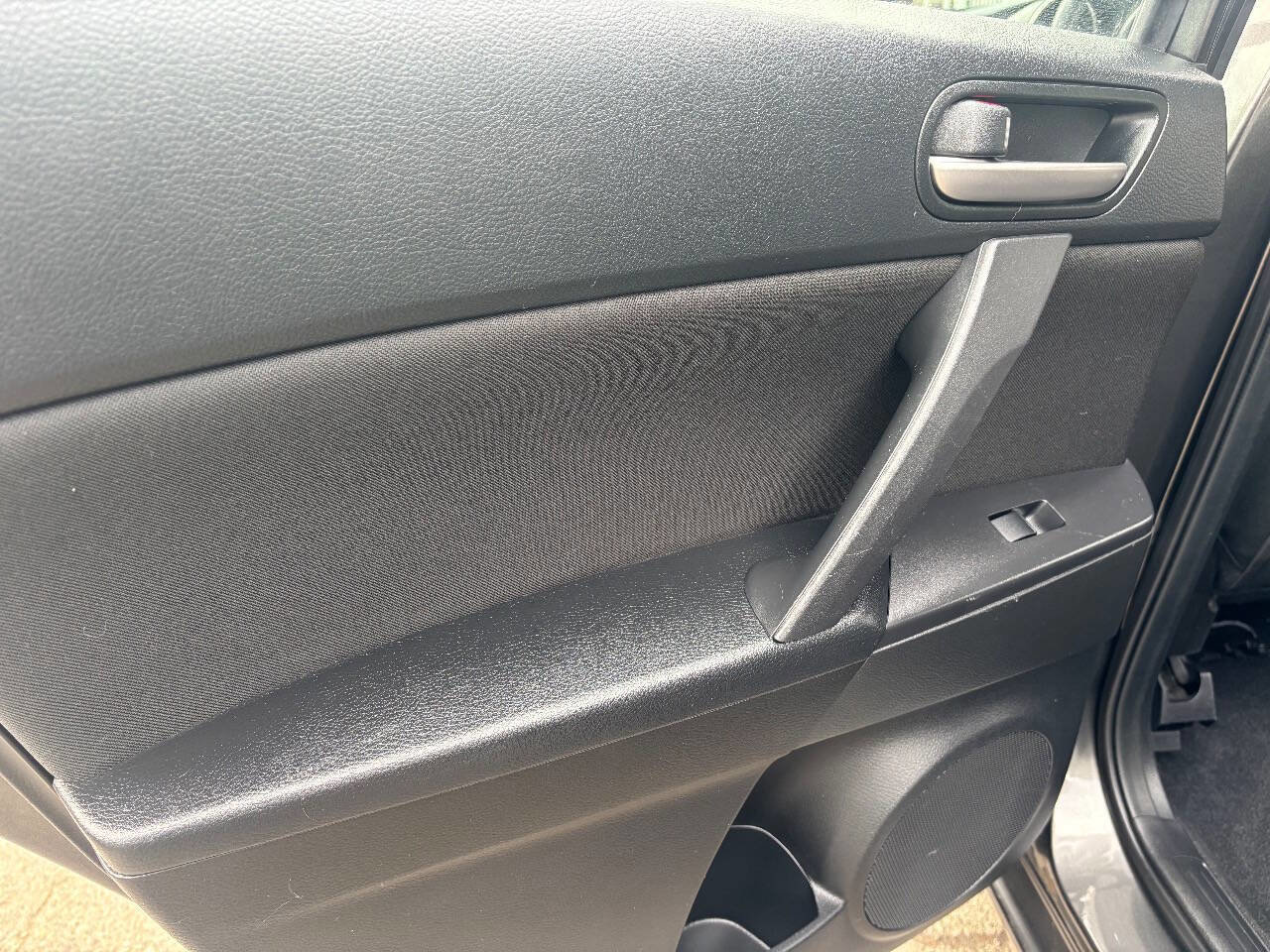 Used 2012 MAZDA MAZDA3 i Touring image 18