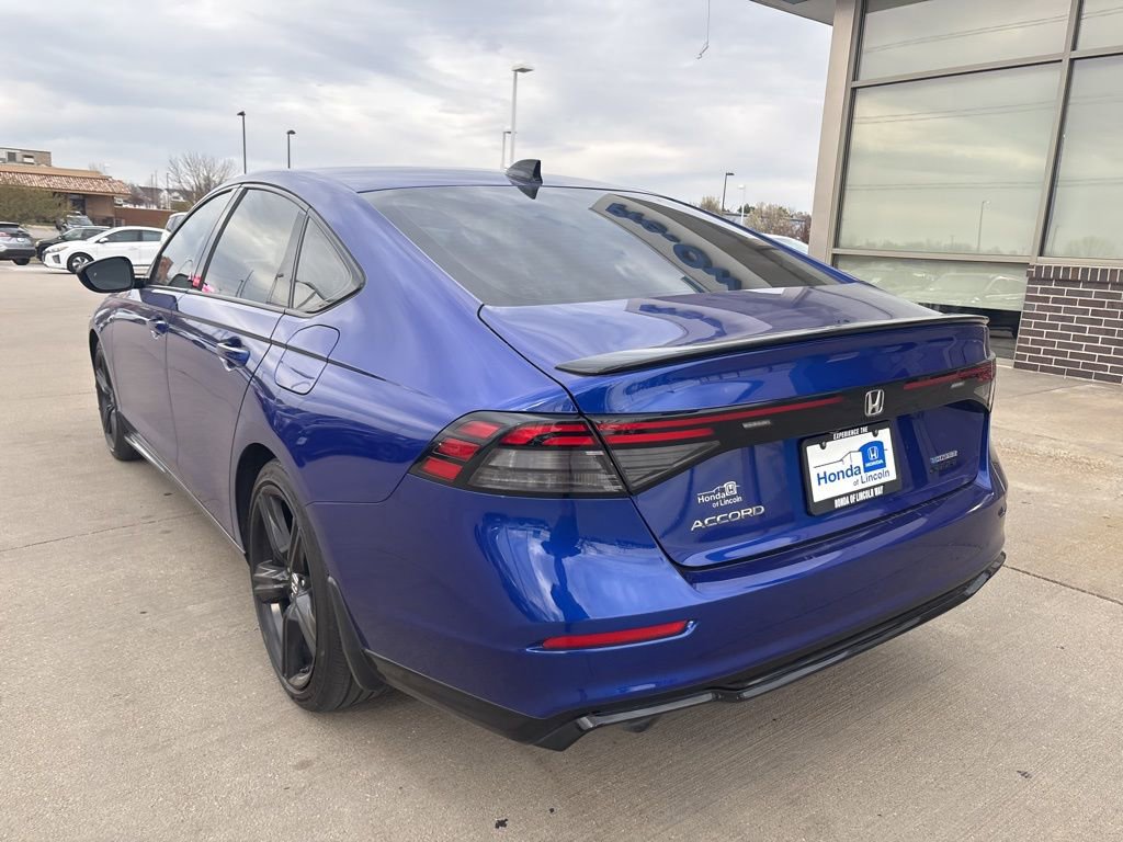 Used 2023 Honda Accord Sport image 7