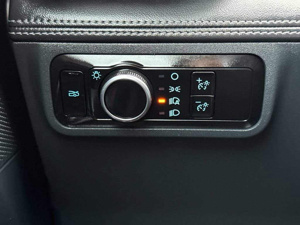 Used 2024 Ford Mustang Premium image 26