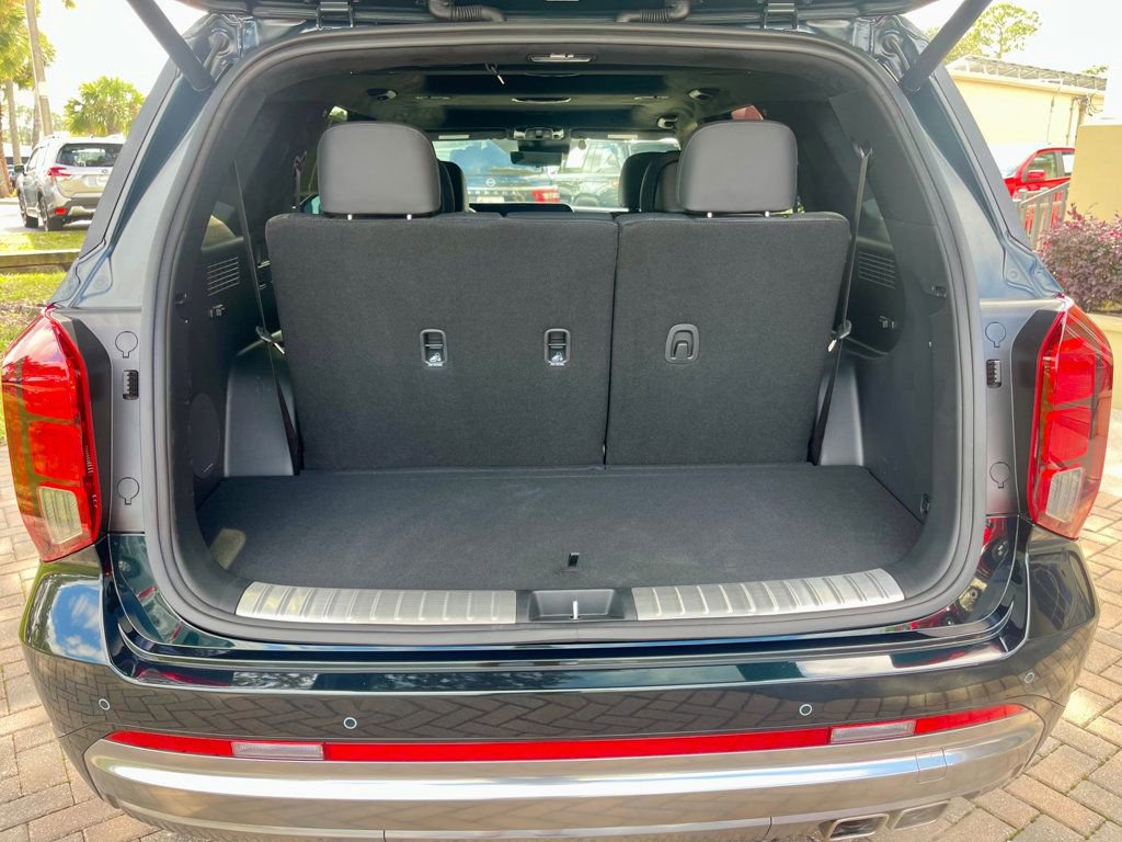 Used 2025 Hyundai Palisade Calligraphy image 5