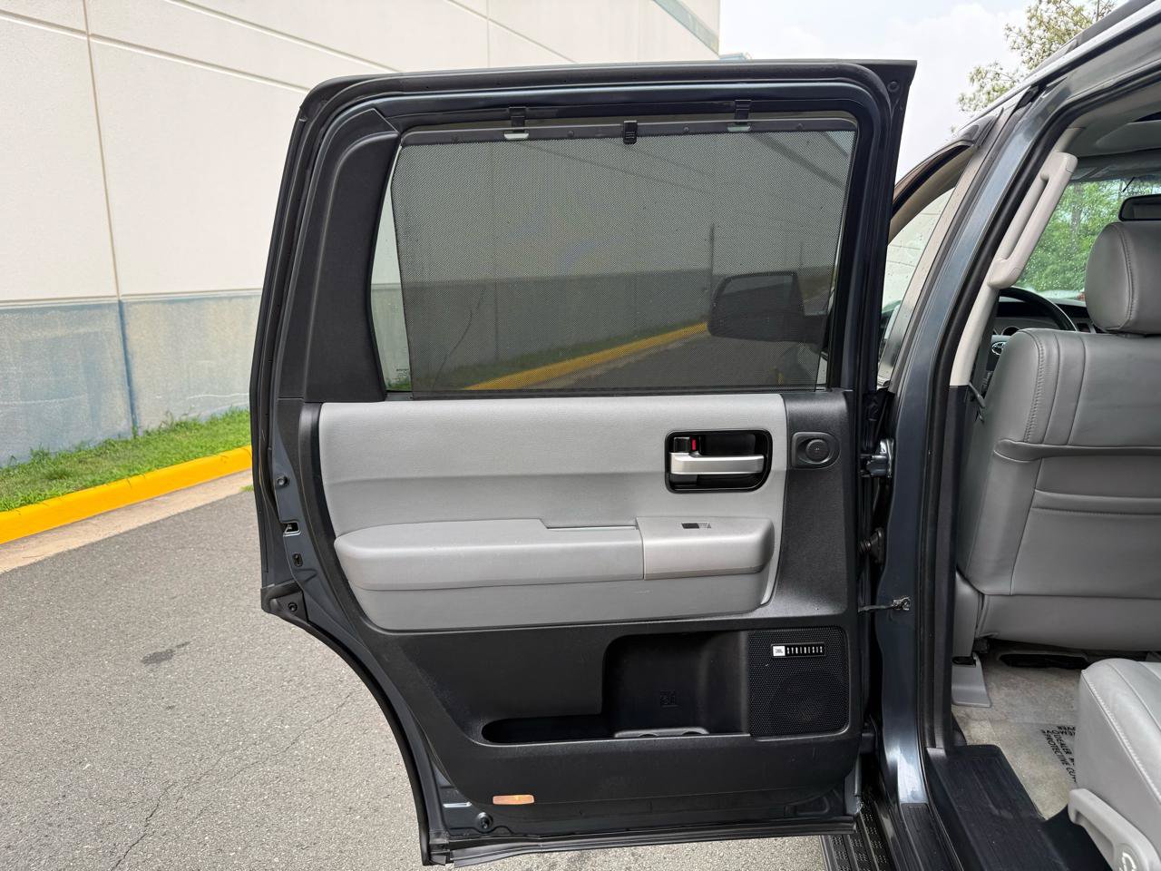 Used 2008 Toyota Sequoia Limited AWD/4WD image 21
