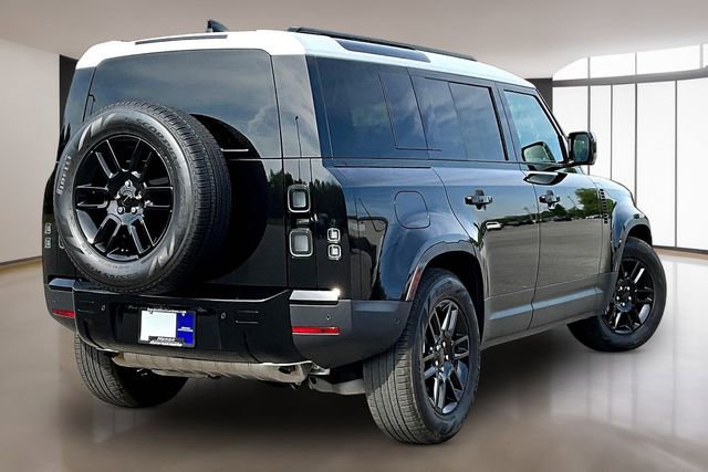 Used 2026 Land Rover Defender 110 S image 6